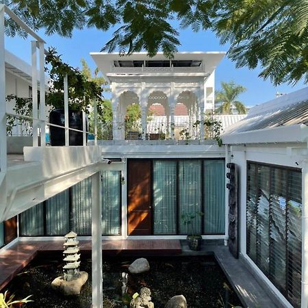 チエンマイ ジャリット ニーマン Bed & Breakfast エクステリア 写真